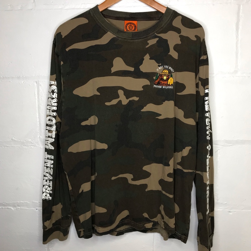 Teddy Fresh Smokey the Bear Size Large Long Sleeved T Shirt Camo Cotton